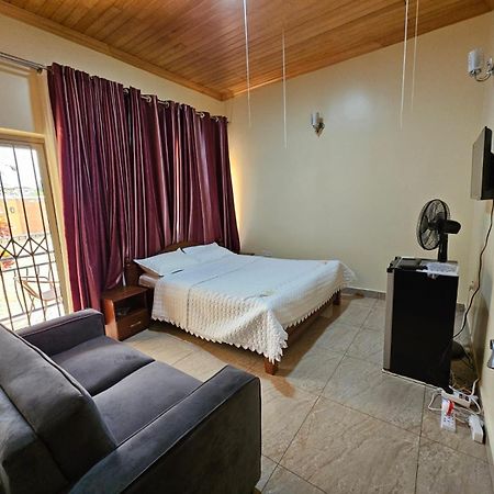 Petra Homes คิกาลี ภายนอก รูปภาพ