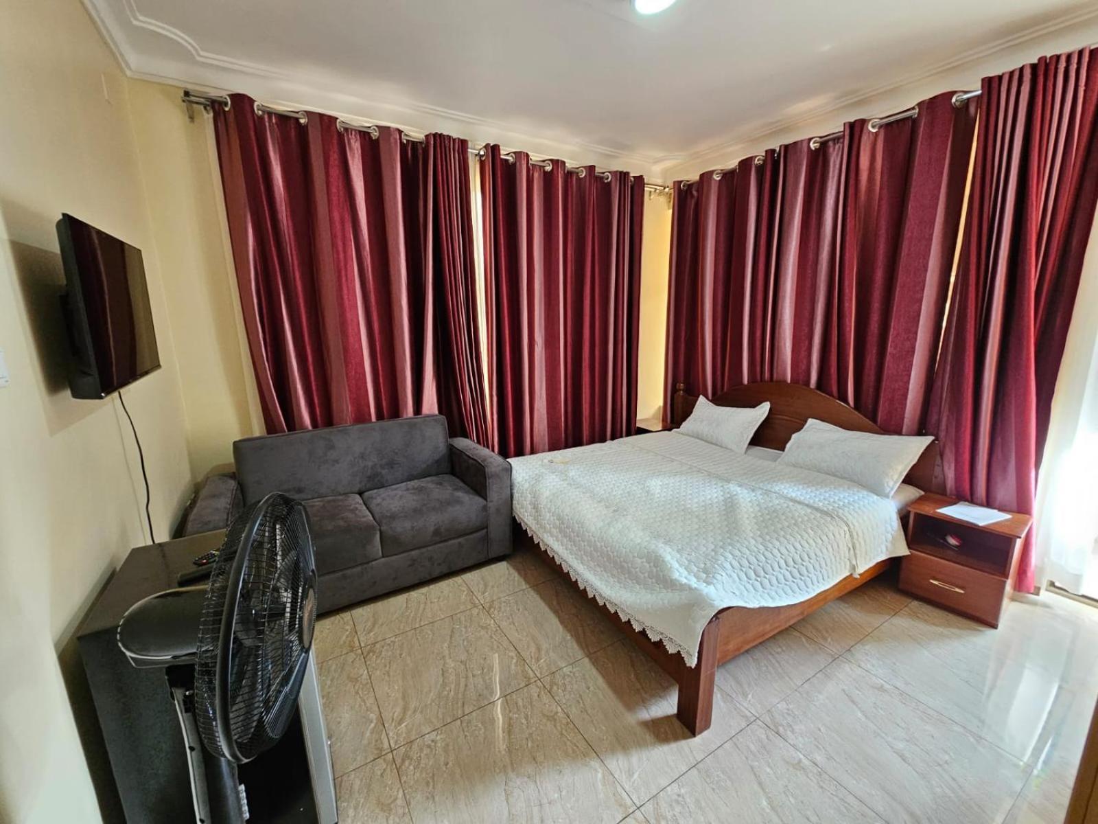 Petra Homes คิกาลี ภายนอก รูปภาพ